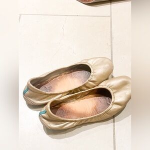 Tieks size 7. Champagne color